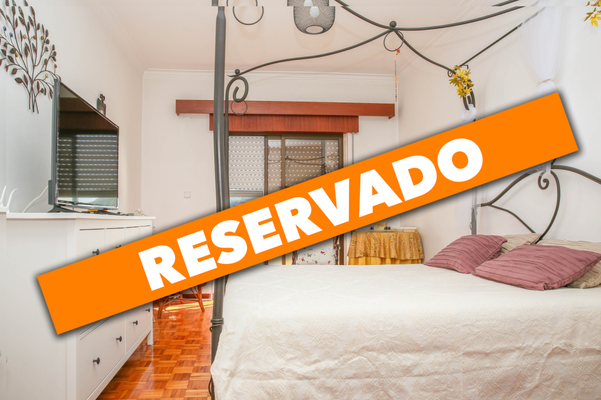 3 bedroom apartment with parking in Vila Franca de Xira